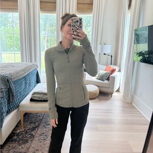 Lululemon Athletica Olive Green Zip-Up Hoodie (Define)